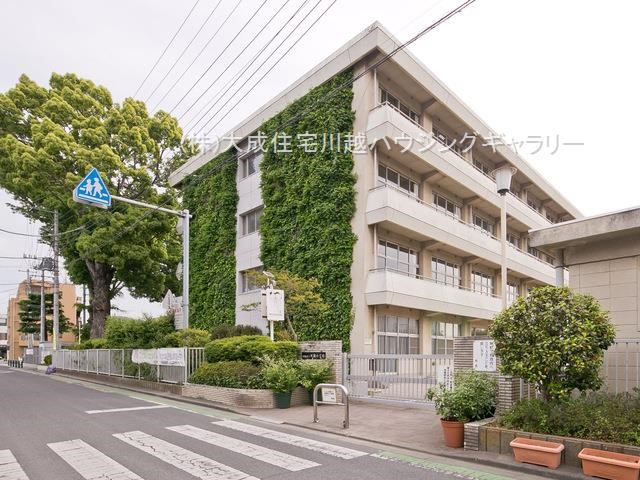 小学校(750m)-川越市立川越小学校(徒歩１０分につき、お子様の通学に安心です。)