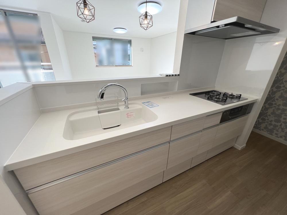 東京都板橋区 注文住宅：こだわり照明がお洒落なグレイッシュブルーのお家