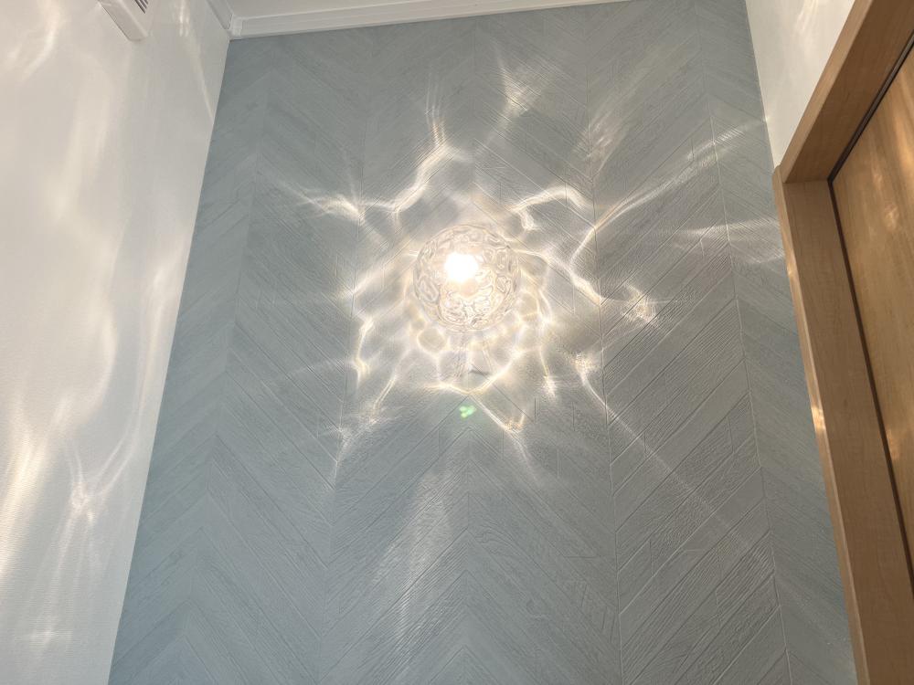 東京都板橋区 注文住宅：こだわり照明がお洒落なグレイッシュブルーのお家