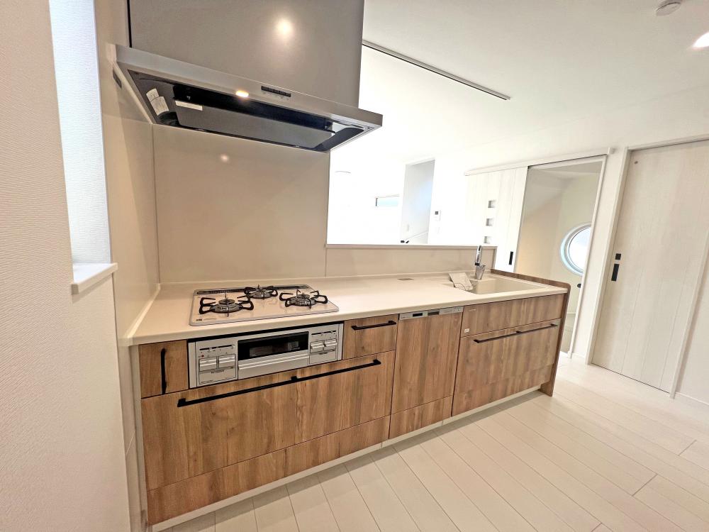 富士見市 注文住宅：レンガ調のナチュラルモダンな家