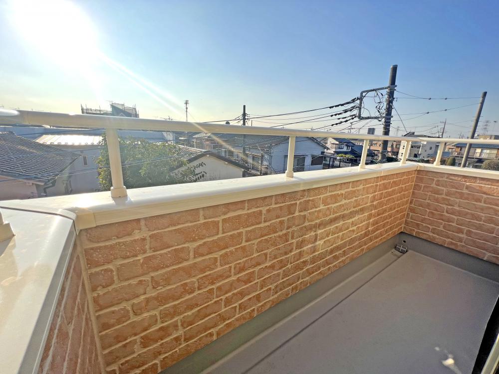 富士見市 注文住宅：レンガ調のナチュラルモダンな家