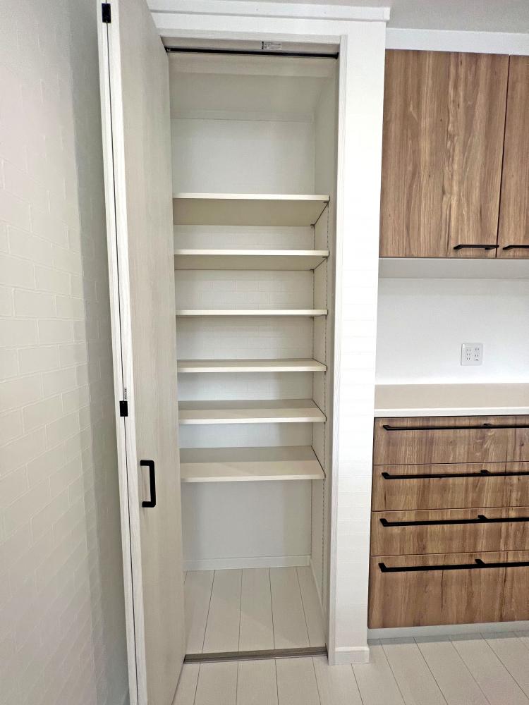 富士見市 注文住宅：レンガ調のナチュラルモダンな家