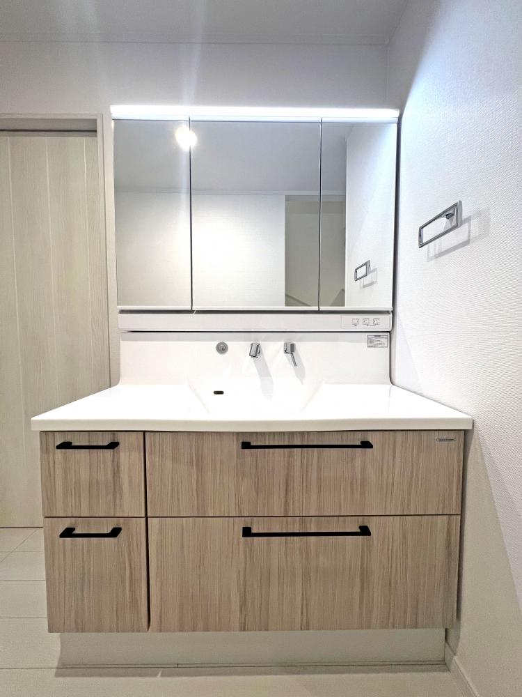 富士見市 注文住宅：レンガ調のナチュラルモダンな家