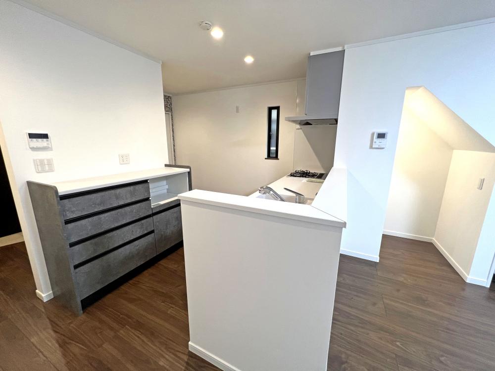 ふじみ野市 注文住宅：大胆なデザイン×カラーと空間を上手に使った家