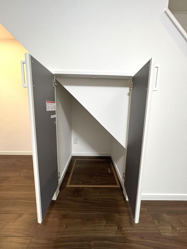 ふじみ野市 注文住宅：大胆なデザイン×カラーと空間を上手に使った家