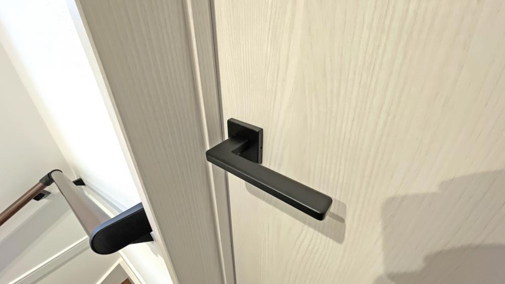 ふじみ野市 注文住宅：大胆なデザイン×カラーと空間を上手に使った家