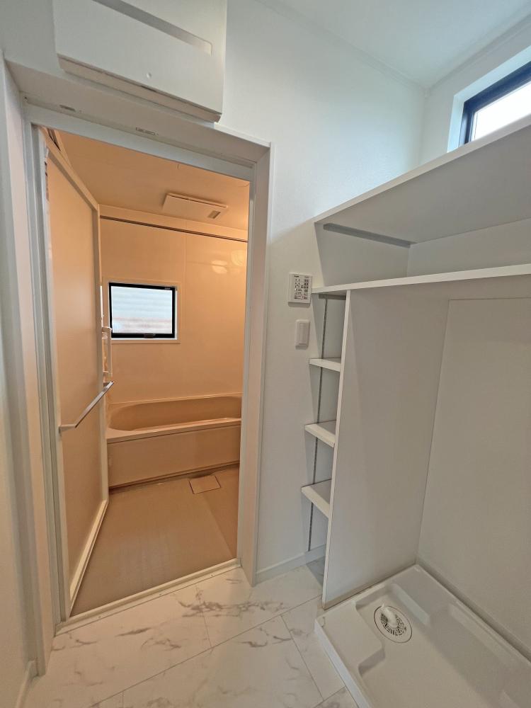 朝霞市 注文住宅：吹抜けと勾配天井で開放感のある家