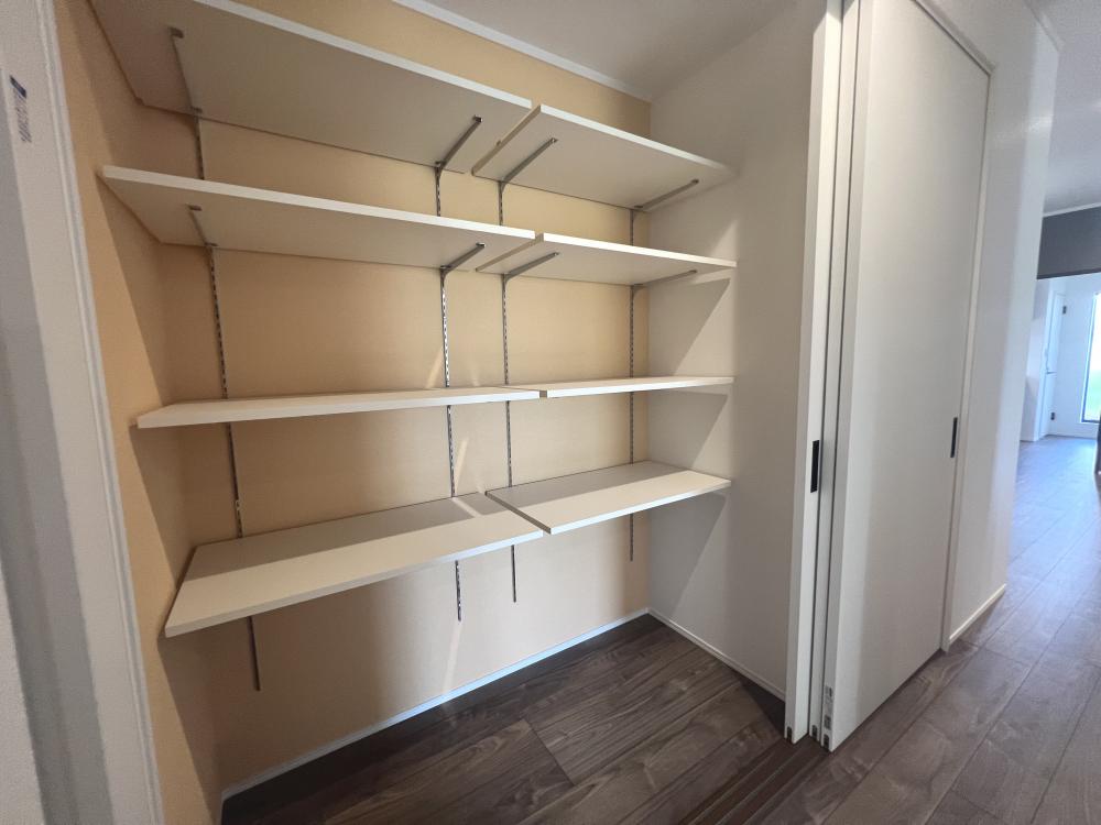 川越市 注文住宅：広い土地に佇む大人ナチュラルな邸宅