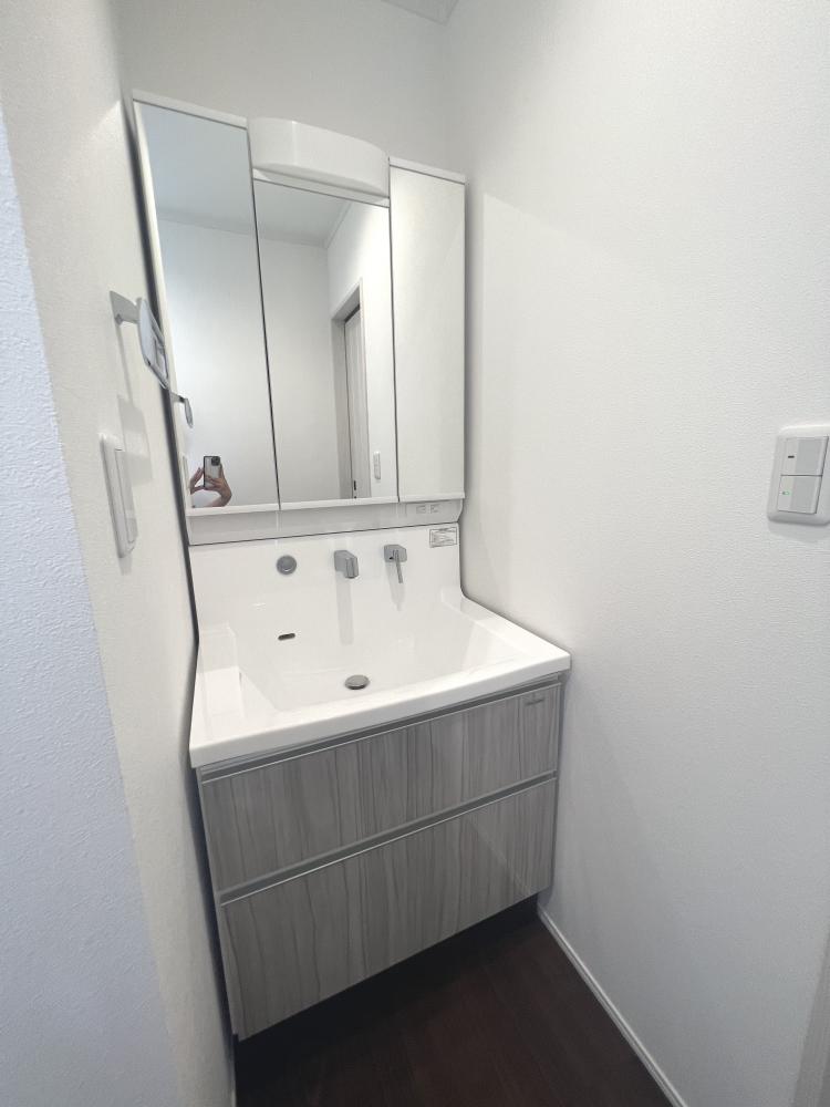 川越市 注文住宅：広い土地に佇む大人ナチュラルな邸宅