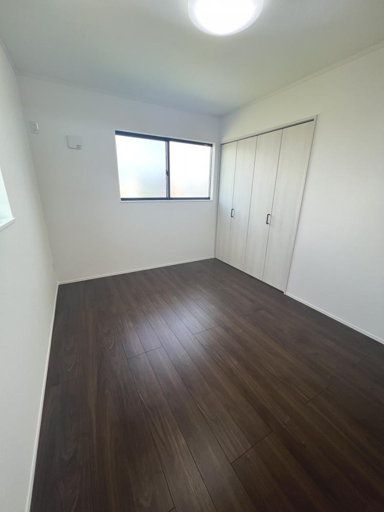 川越市 注文住宅：広い土地に佇む大人ナチュラルな邸宅