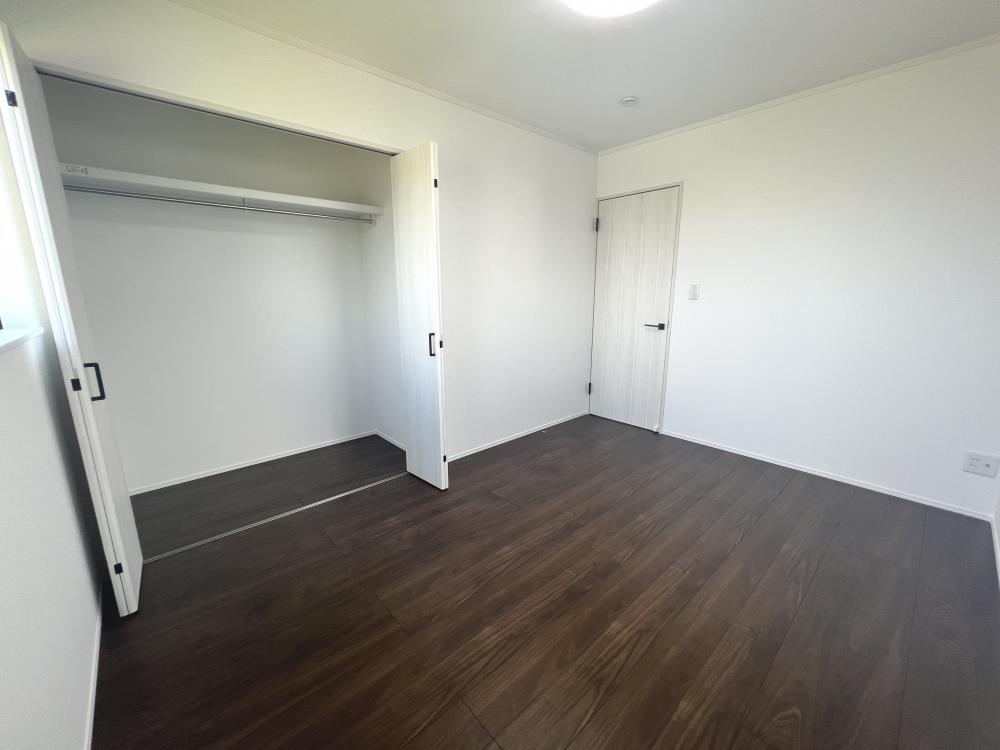 川越市 注文住宅：広い土地に佇む大人ナチュラルな邸宅