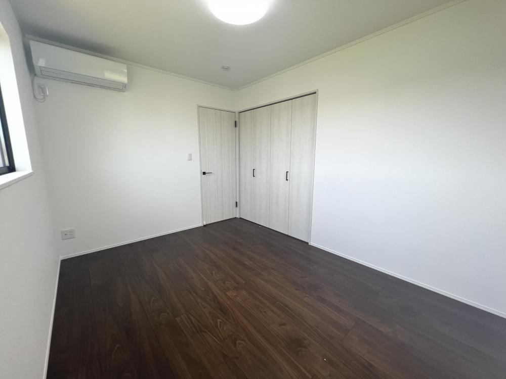 川越市 注文住宅：広い土地に佇む大人ナチュラルな邸宅