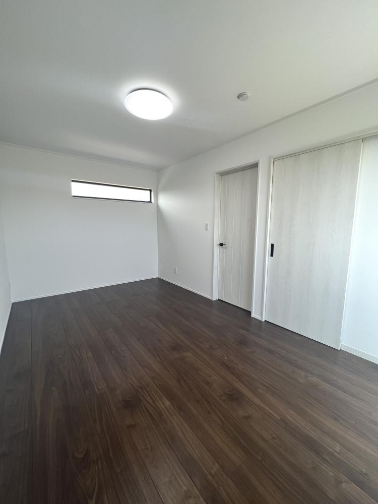 川越市 注文住宅：広い土地に佇む大人ナチュラルな邸宅