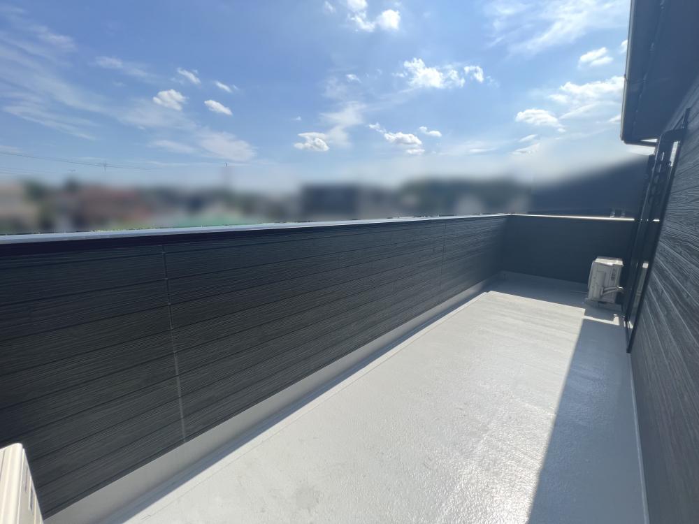 川越市 注文住宅：広い土地に佇む大人ナチュラルな邸宅