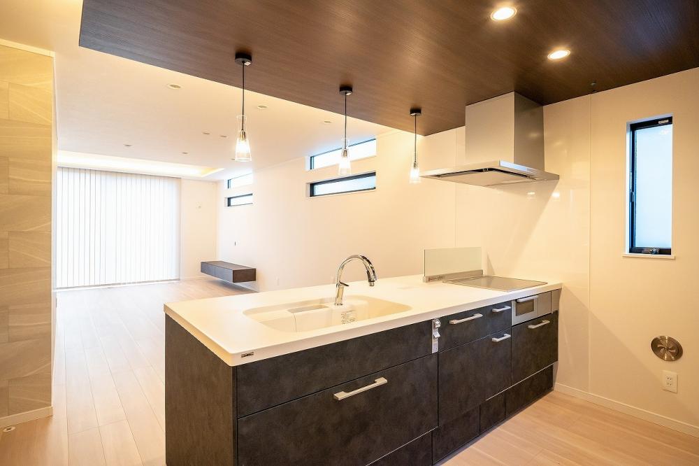 川越市 注文住宅：上品さと家事楽アイディアが詰まった大人モダンな家