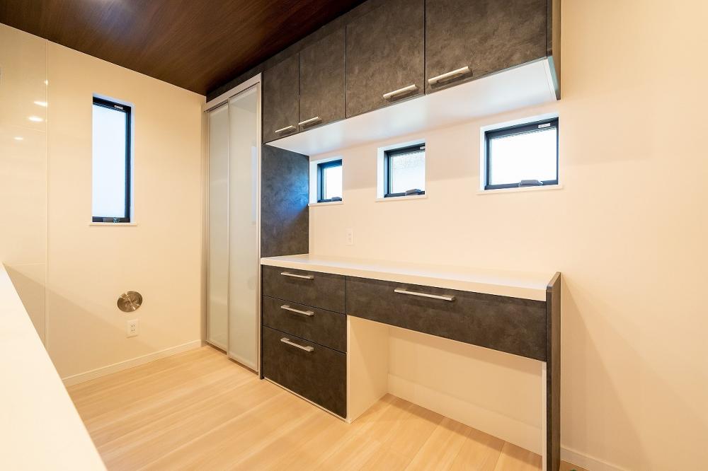 川越市 注文住宅：上品さと家事楽アイディアが詰まった大人モダンな家