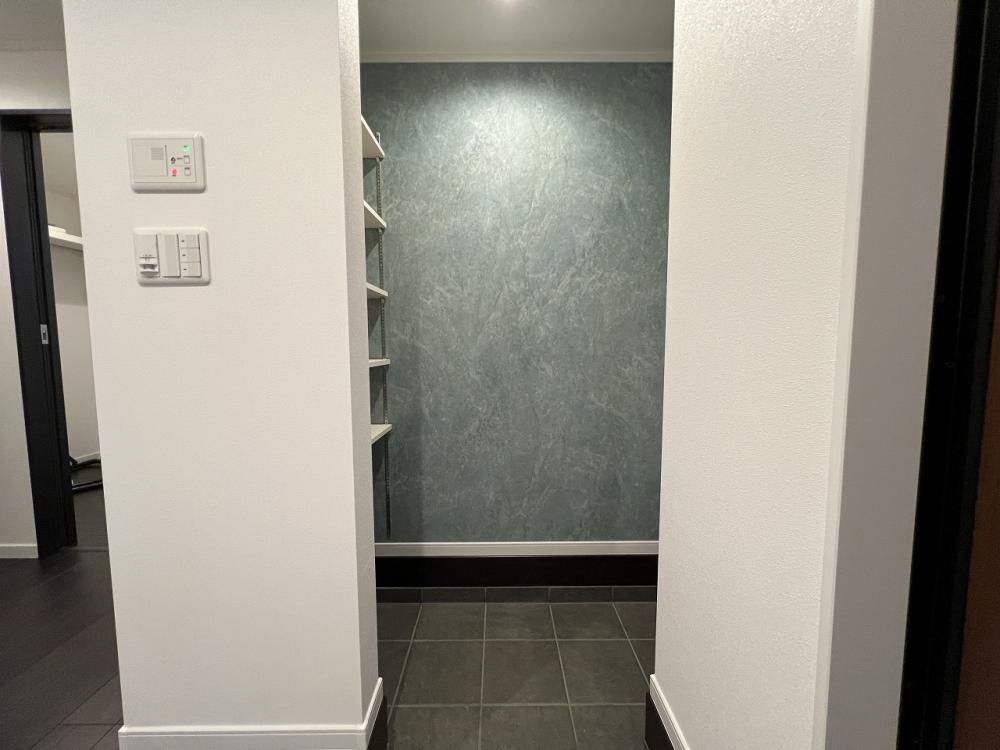 志木市　注文住宅：限られた敷地を最大限に活かした、屋上付きの家