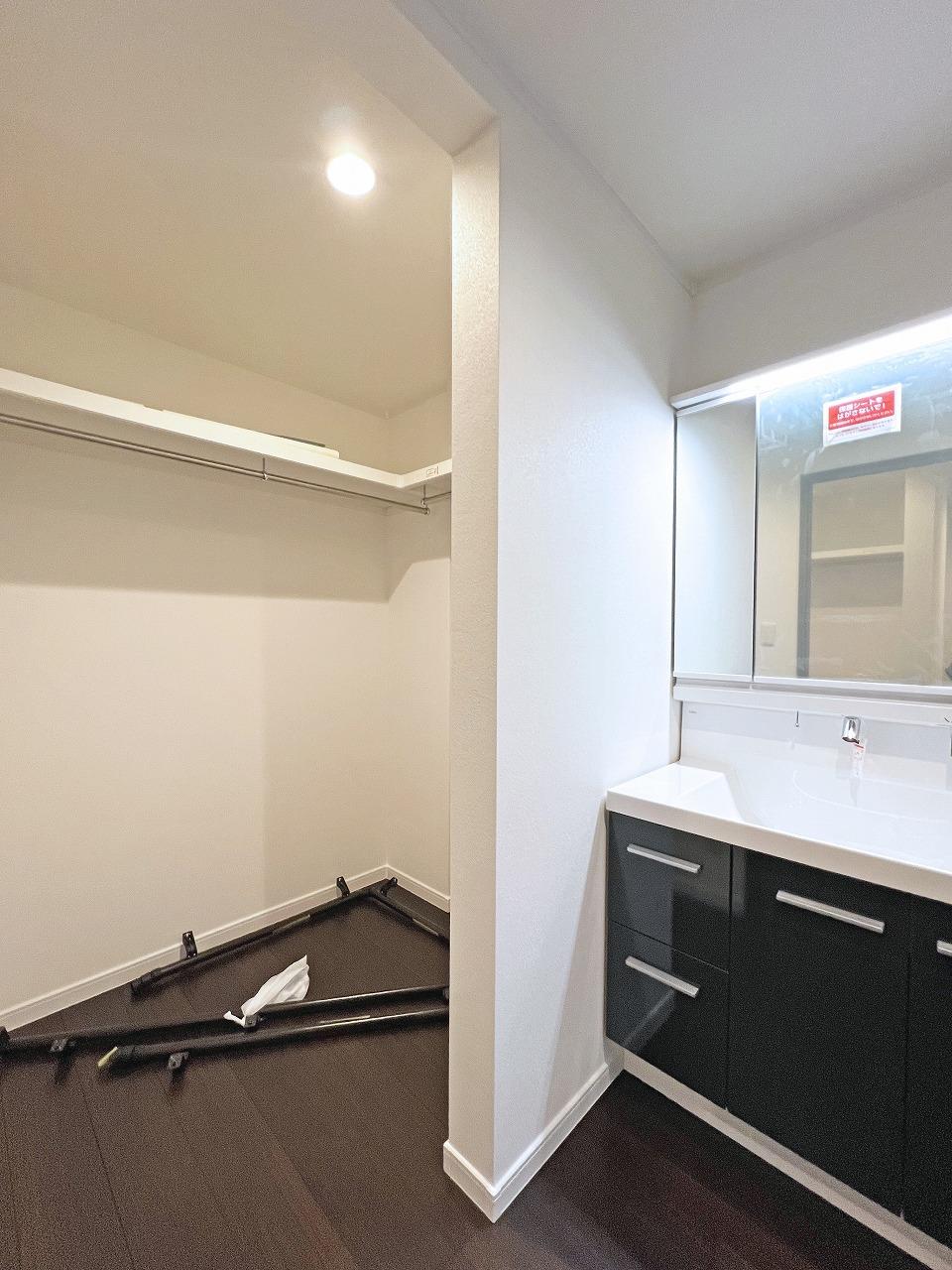 志木市　注文住宅：限られた敷地を最大限に活かした、屋上付きの家