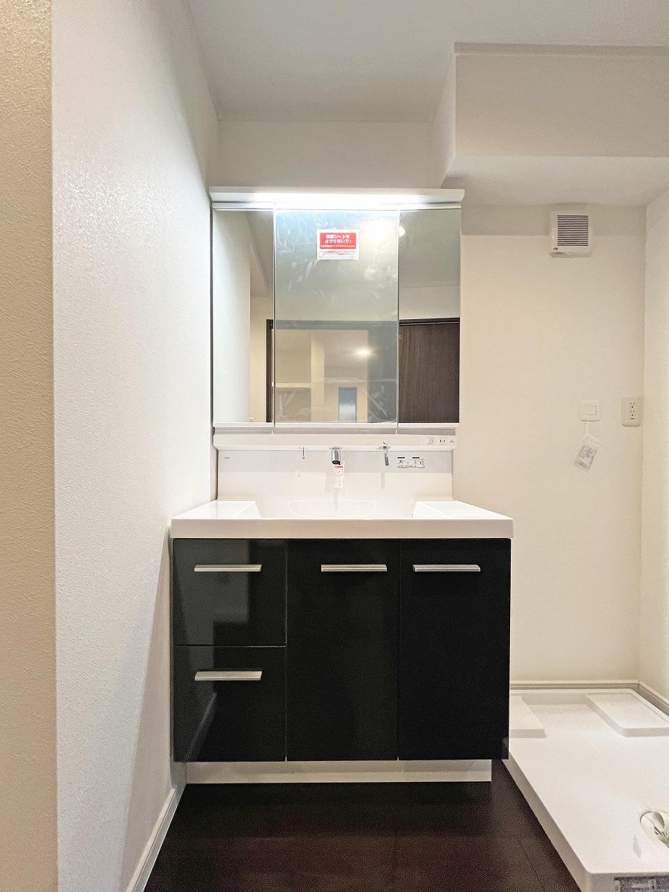 志木市　注文住宅：限られた敷地を最大限に活かした、屋上付きの家