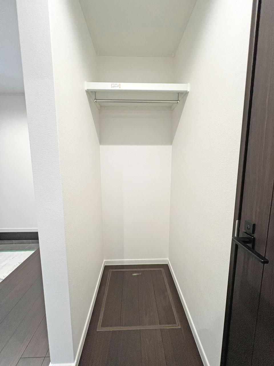 志木市　注文住宅：限られた敷地を最大限に活かした、屋上付きの家