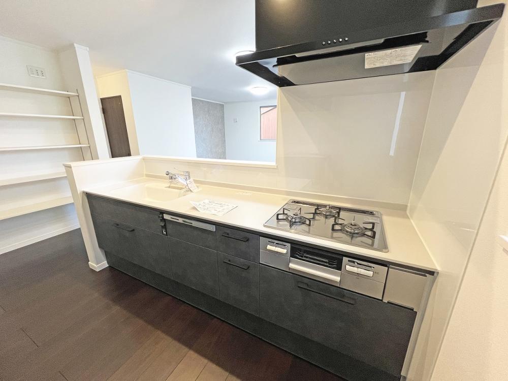 志木市　注文住宅：限られた敷地を最大限に活かした、屋上付きの家