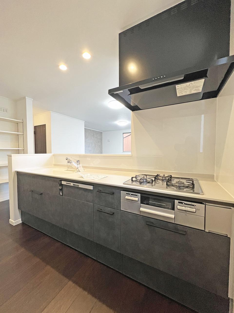 志木市　注文住宅：限られた敷地を最大限に活かした、屋上付きの家