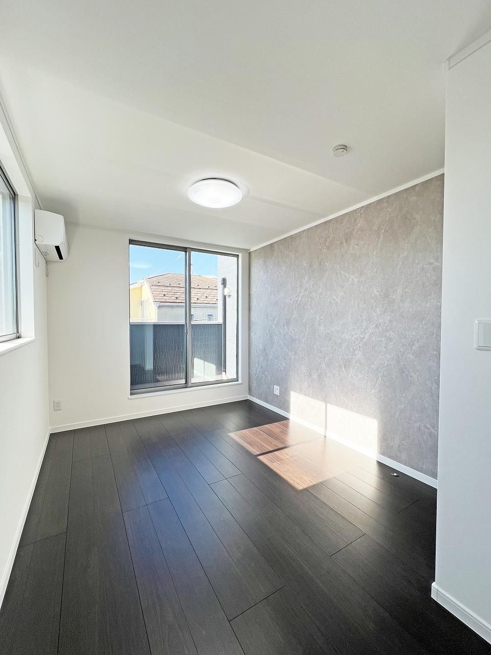 志木市　注文住宅：限られた敷地を最大限に活かした、屋上付きの家