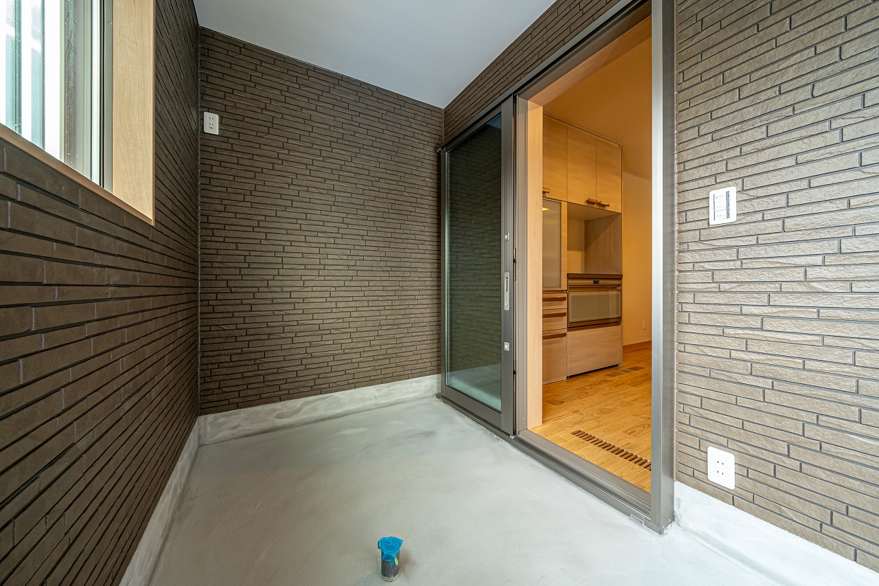 鶴ヶ島市 注文住宅：木の温もり感じる開放感のある家