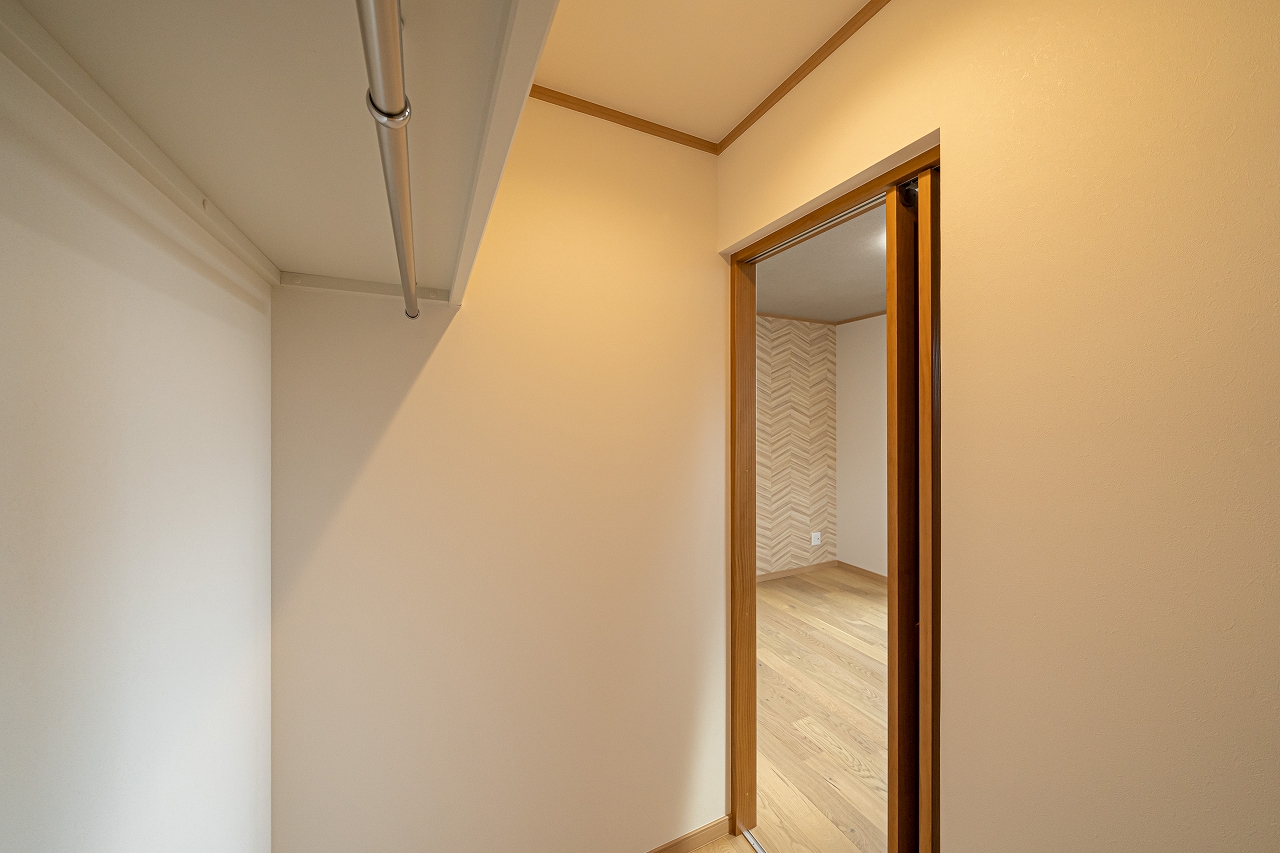 鶴ヶ島市 注文住宅：木の温もり感じる開放感のある家