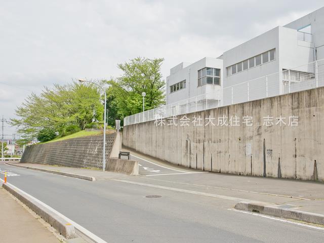 富士見市立富士見台中学校