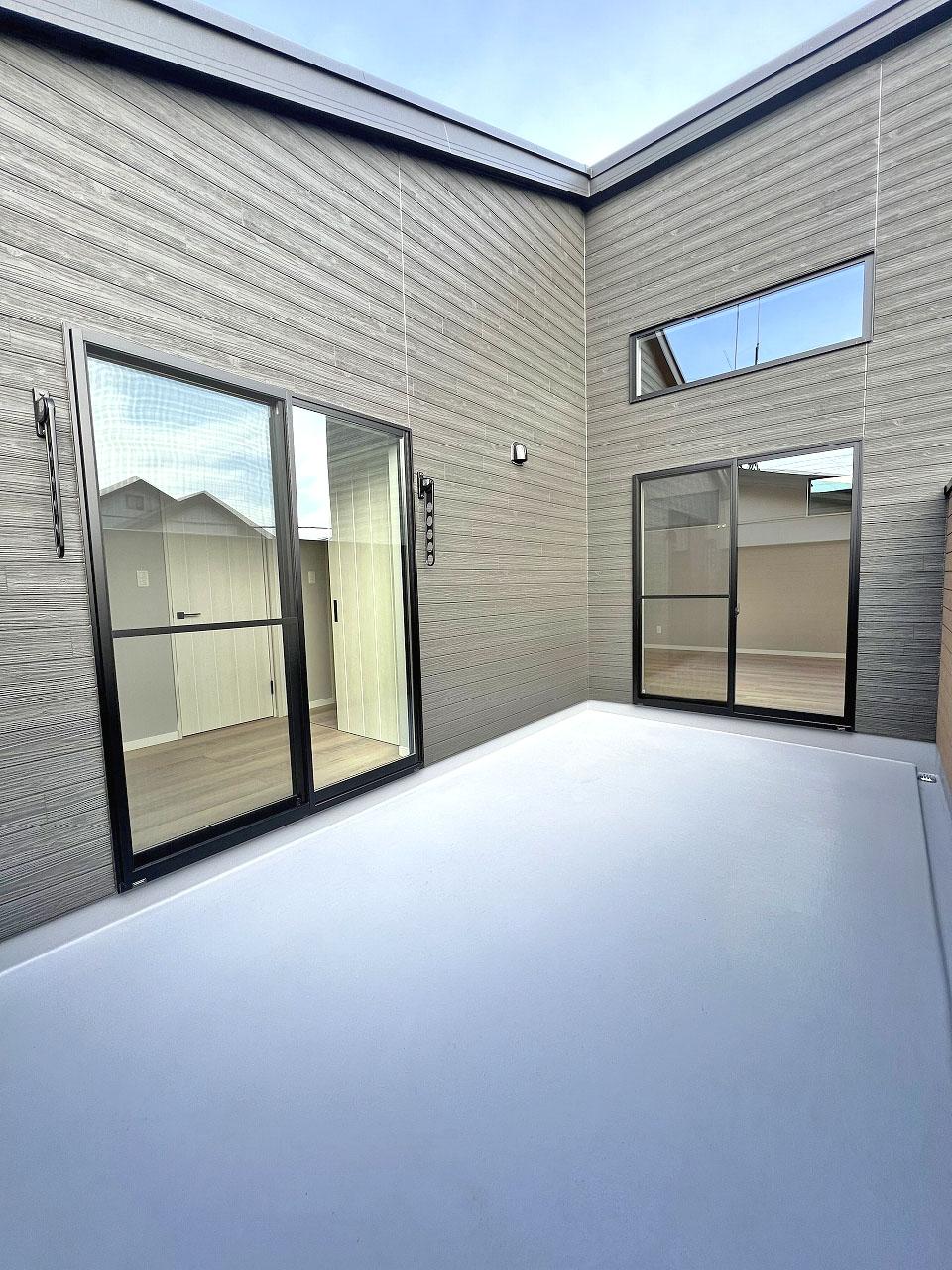 鶴ヶ島市 注文住宅：ホワイト×グレー×ウッド　お洒落な暮らしを叶える家