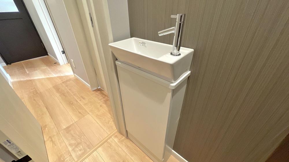 鶴ヶ島市 注文住宅：ホワイト×グレー×ウッド　お洒落な暮らしを叶える家