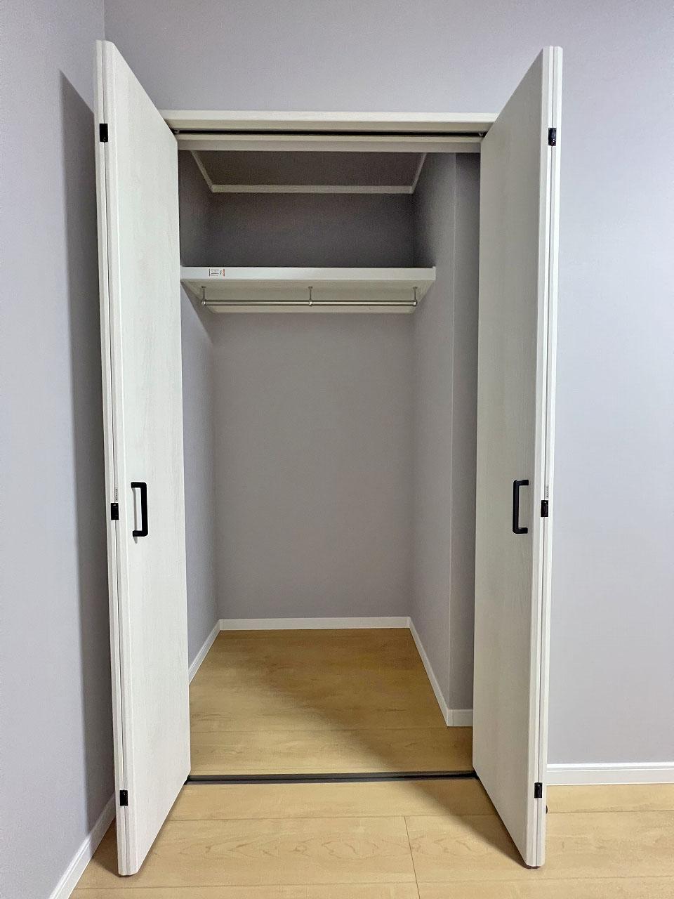 鶴ヶ島市 注文住宅：ホワイト×グレー×ウッド　お洒落な暮らしを叶える家