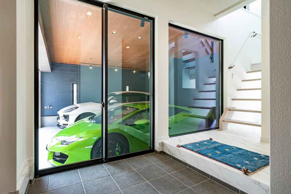 鶴ヶ島市 注文住宅：大人かっこいいガレージハウス