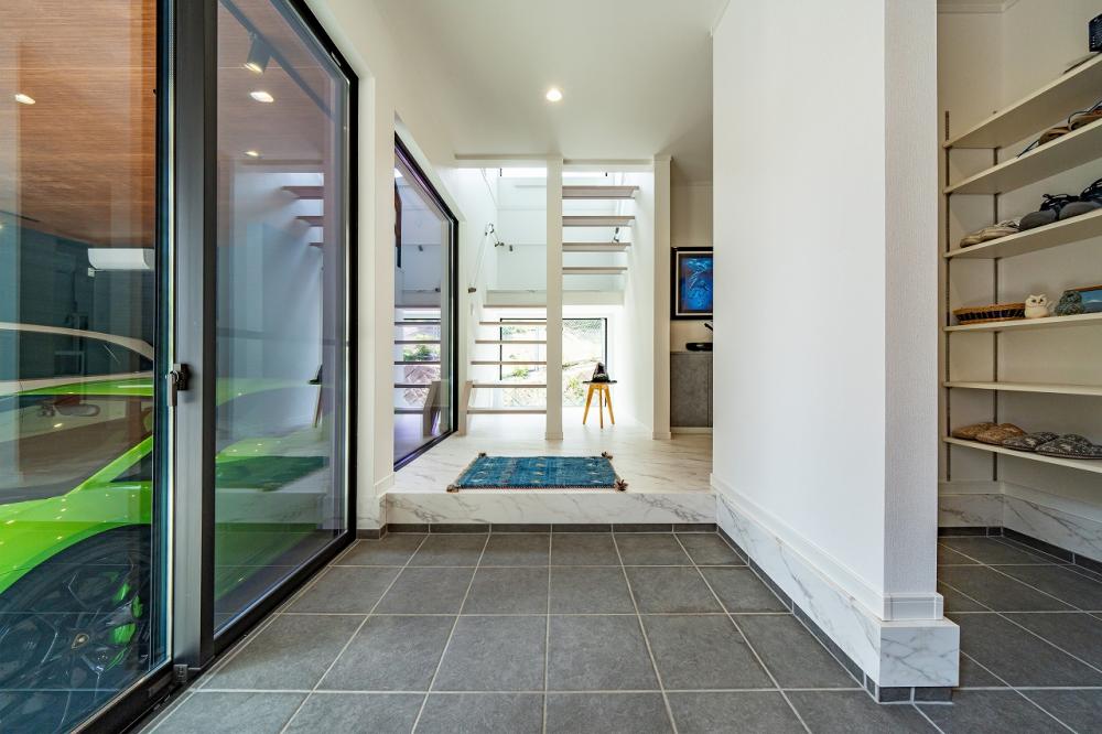 鶴ヶ島市 注文住宅：大人かっこいいガレージハウス