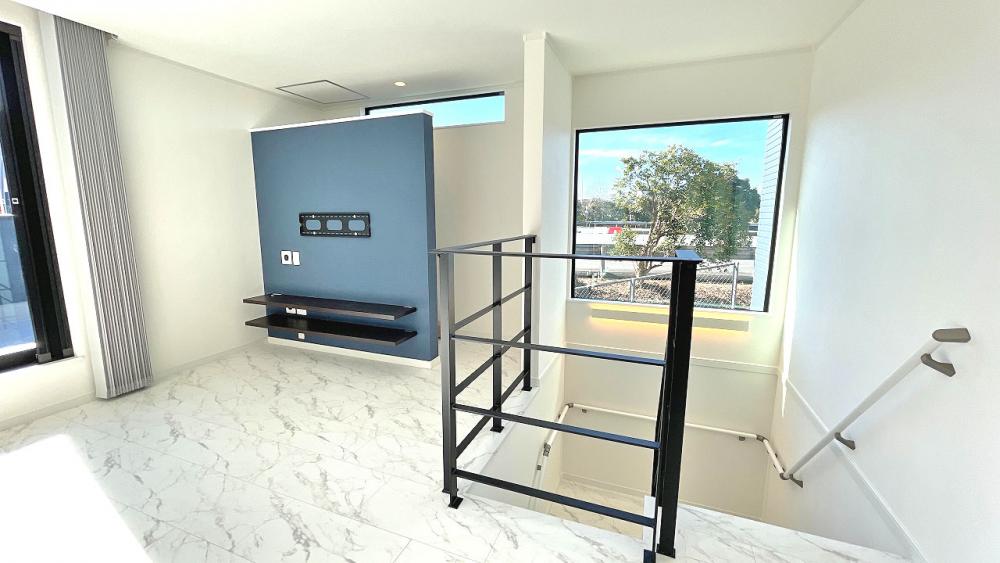 鶴ヶ島市 注文住宅：大人かっこいいガレージハウス