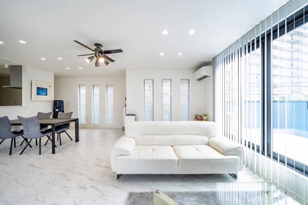 鶴ヶ島市 注文住宅：大人かっこいいガレージハウス