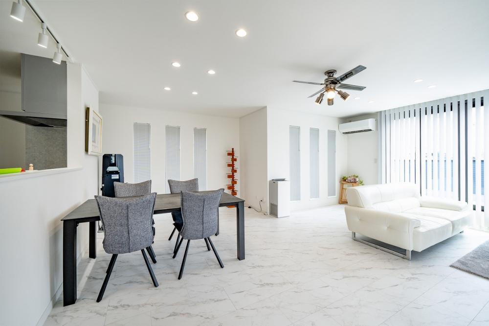 鶴ヶ島市 注文住宅：大人かっこいいガレージハウス