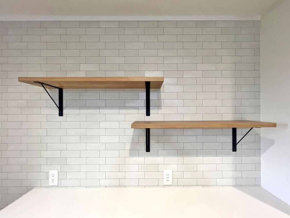 川越市 注文住宅：白×ブルー×ウッド　お洒落なカフェ風ハウス