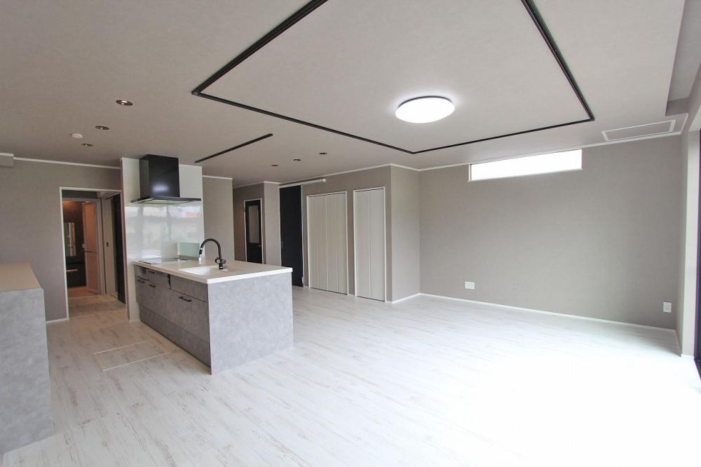 鶴ヶ島市 注文住宅：キューブ型モダンハウス