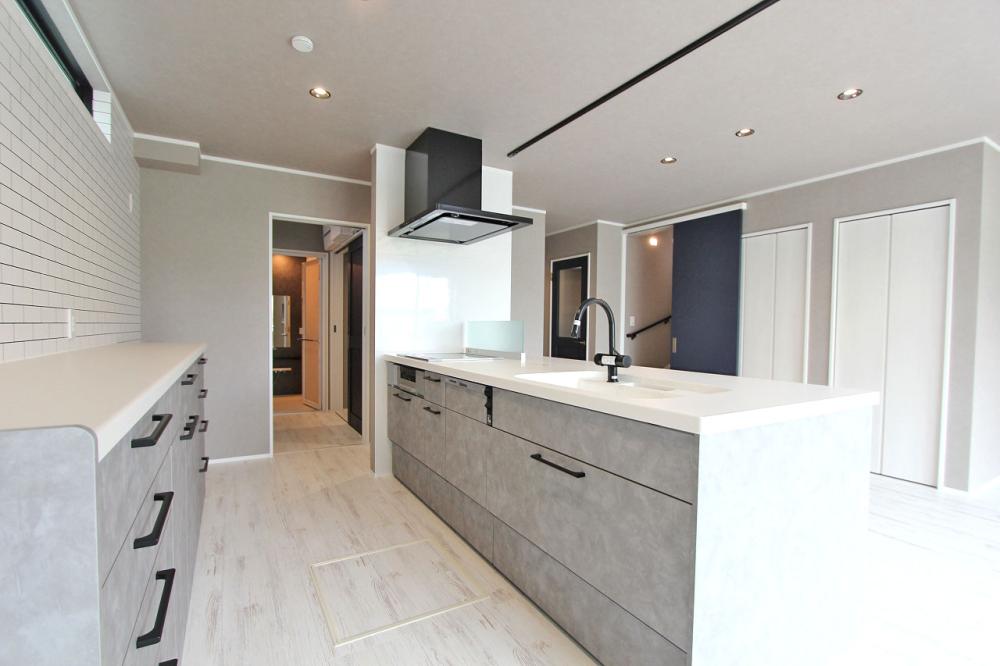 鶴ヶ島市 注文住宅：キューブ型モダンハウス