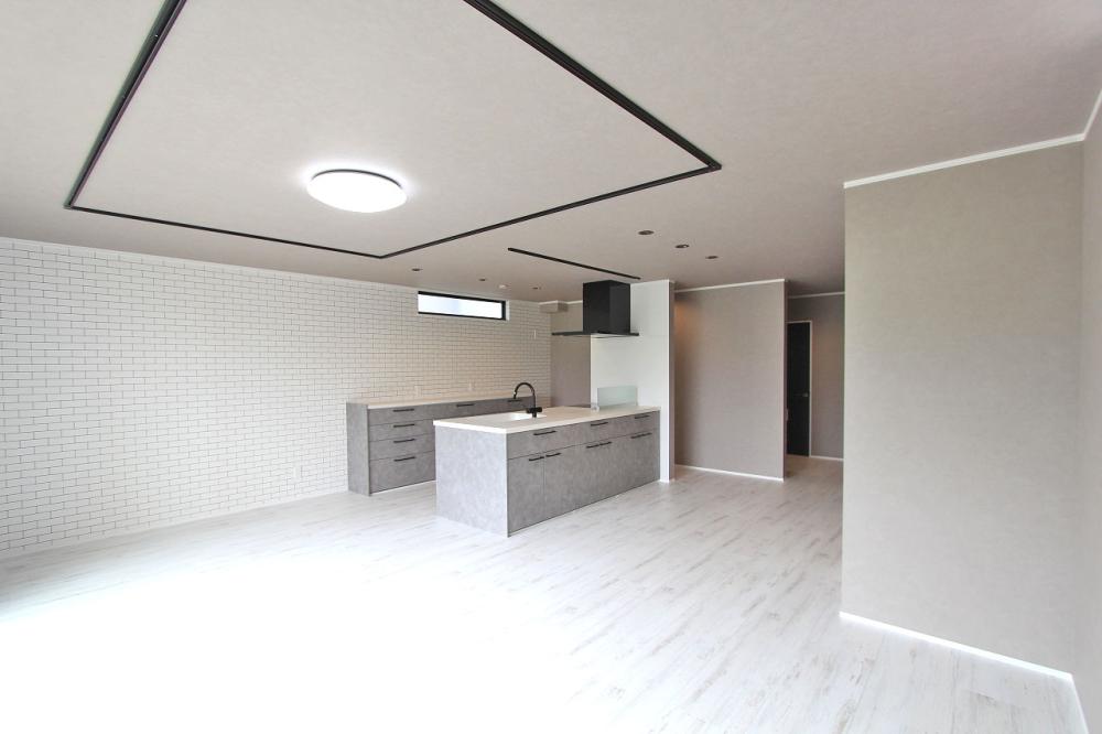 鶴ヶ島市 注文住宅：キューブ型モダンハウス