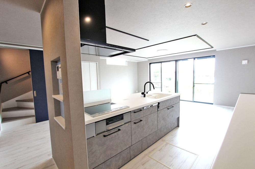 鶴ヶ島市 注文住宅：キューブ型モダンハウス