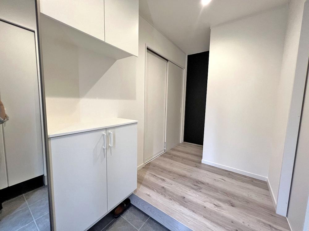 川越市 注文住宅：ランドリールームのあるモダンハウス