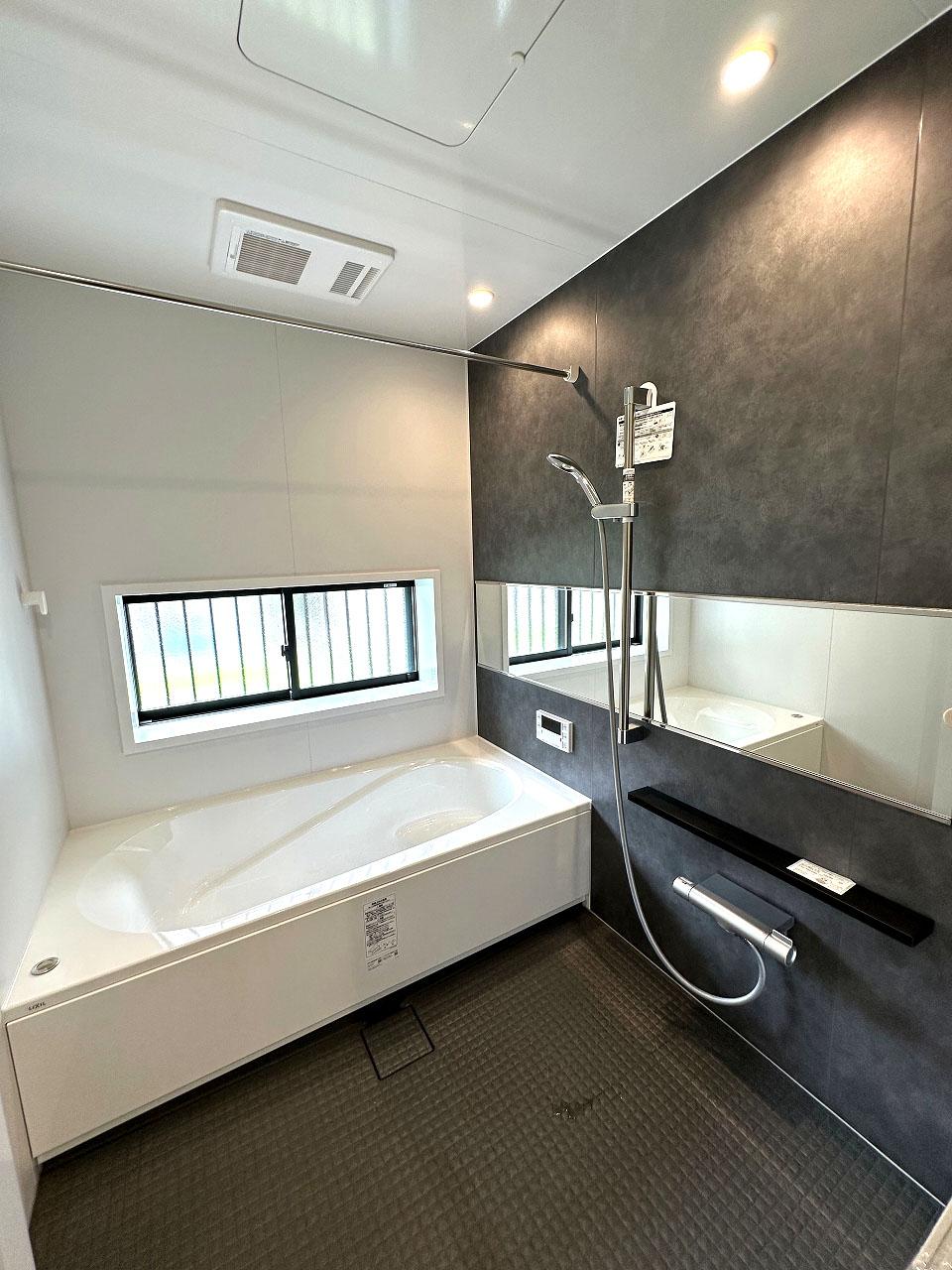 川越市 注文住宅：ランドリールームのあるモダンハウス