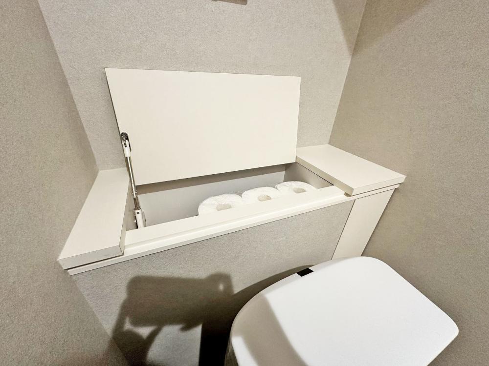 新座市 注文住宅：グレージュ×ゴールドの優しい温もりと上品な家