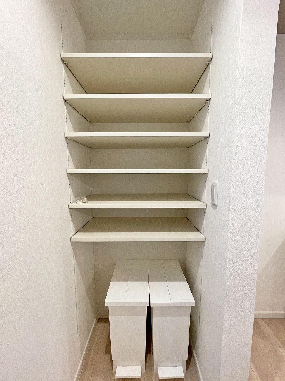 新座市 注文住宅：グレージュ×ゴールドの優しい温もりと上品な家