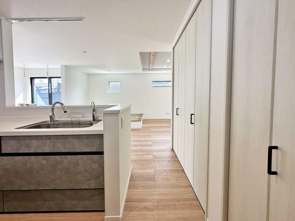 鶴ヶ島市 注文住宅：愛車と暮らすガレージハウス