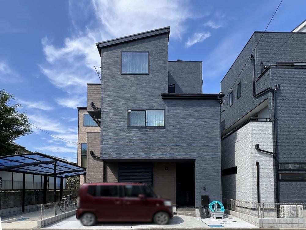 朝霞市 注文住宅：家族の空間を分けたプライバシーが守られた家