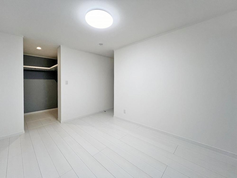 朝霞市 注文住宅：家族の空間を分けたプライバシーが守られた家